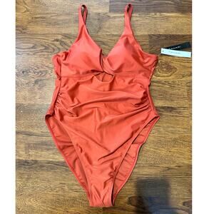 Tahari Women's Twist Front Keyhole One-Piece Swimsuit Rust Size XL NWT